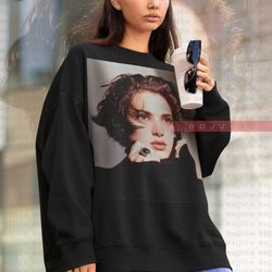 winona ryder photo sweatshirt,beautiful actress sweater, winona ryder sweater retro style