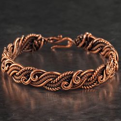 Unique copper wire wrapped bracelet for her, Statement bangle, Artisan copper wire jewelry by WireWrapArt, Handmade