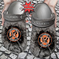 football crocs - c.bengals personalized chain breaking wall clog shoes