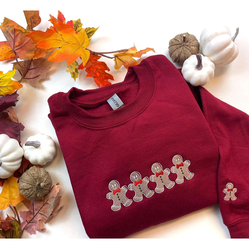Christmas Ginger Bread Embroidered Sweatshirt 1.jpg