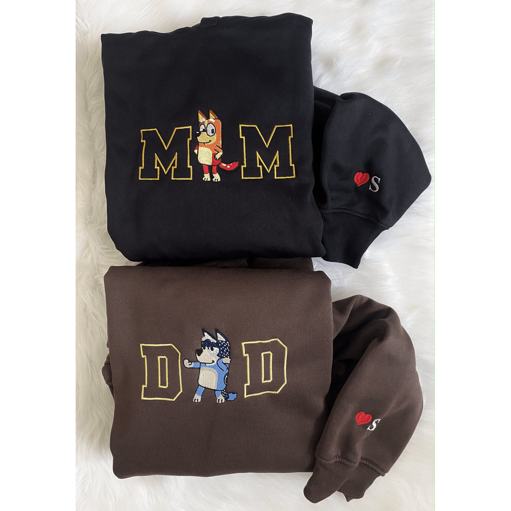 Custom Embroidered Mom Dad Bluey And Bingo Sweatshirt.jpg