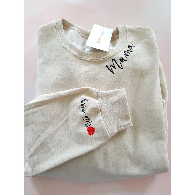 Custom Name Heart Embroidered Mama Sweatshirt.jpg