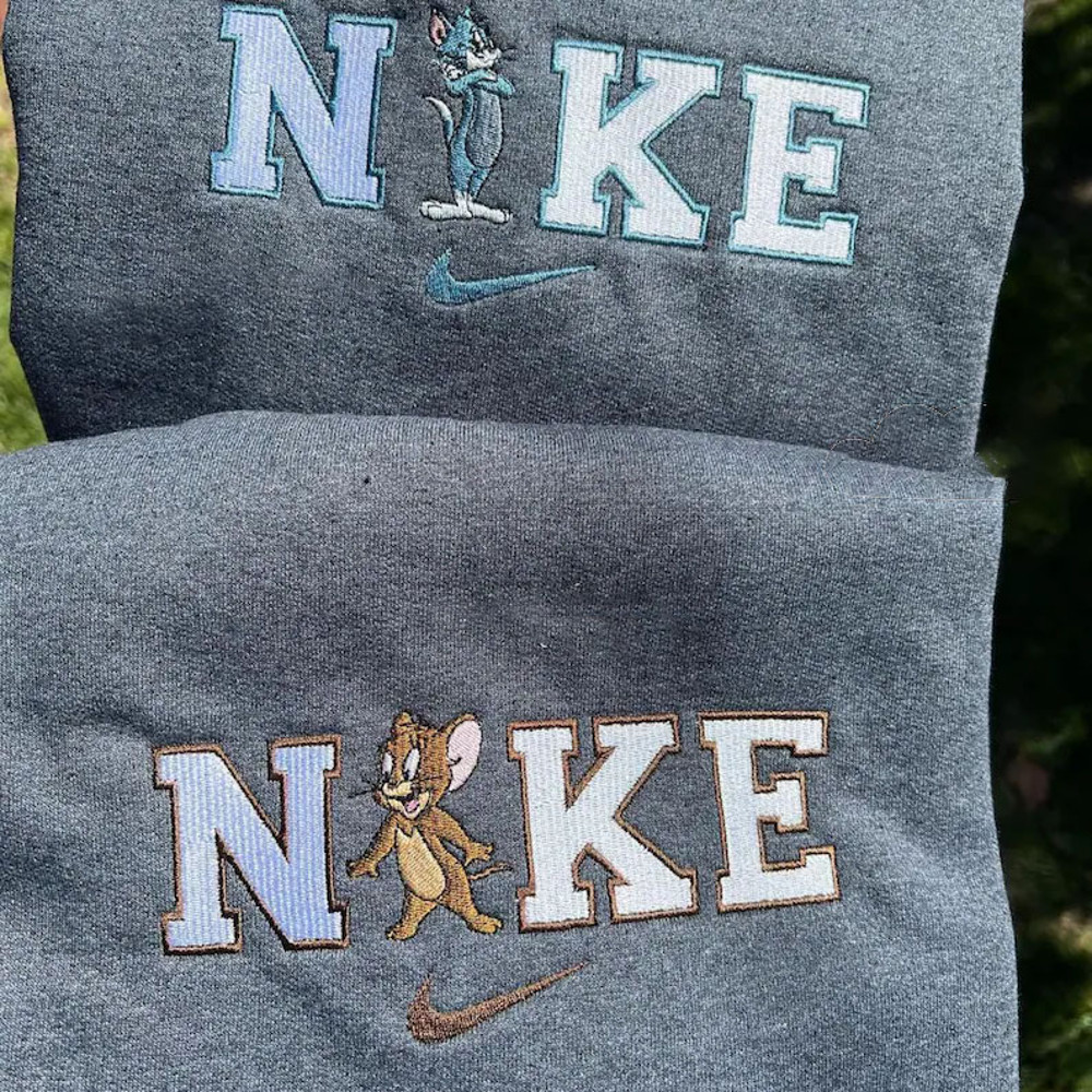 Nike Tom And Jerry Couple Embroidered Sweatshirt.jpg