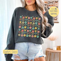 cute daisy t-shirt, colorful daisy tshirt, flower tee shirt