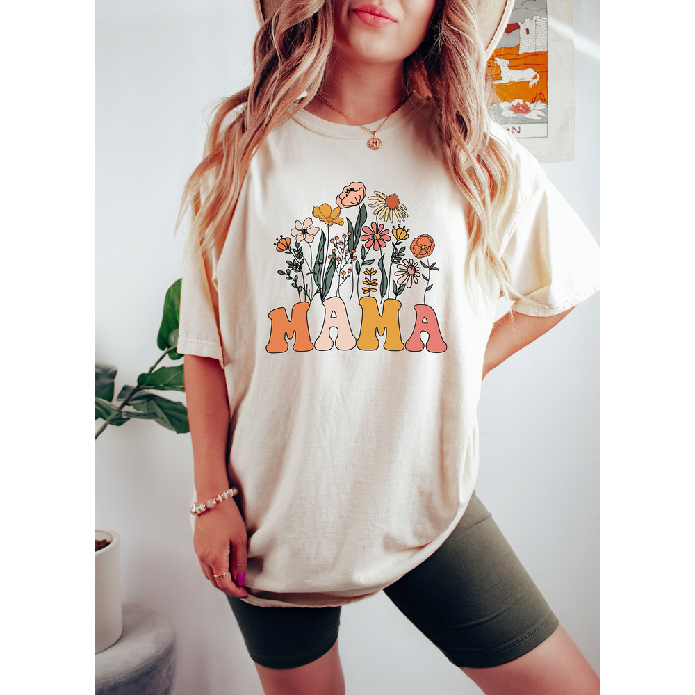 Retro Floral Mama T-shirt, Mom Shirt For Mom For Mother's Day, Shirt For Mom For Mother's Day, Mama T-Shirt Mama T-shirt.jpg