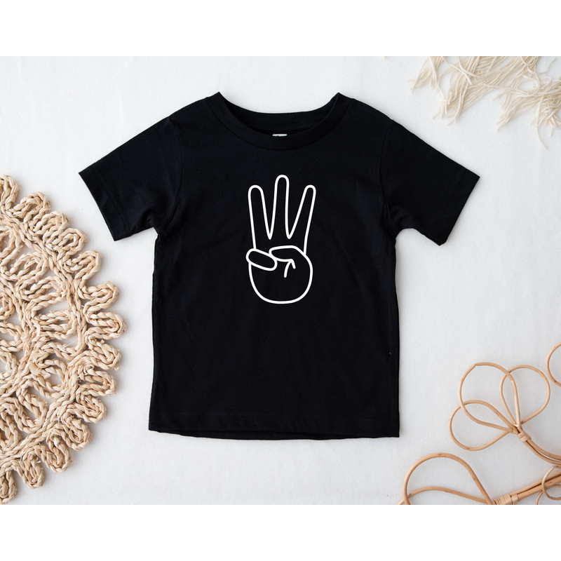 3rd Birthday Hand with Three Fingers T-Shirts for Toddler Girls and Boys Birthday Shirt Girl or Boy, Third Birthday, Outfit Third.jpg