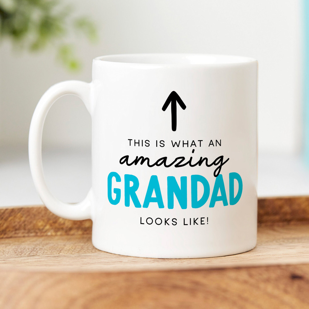 Funny Grandad Mug, This Is What An Amazing Grandad Looks Like - Personalised Gift, Birthday Gift, Best Grandad Gift.jpg