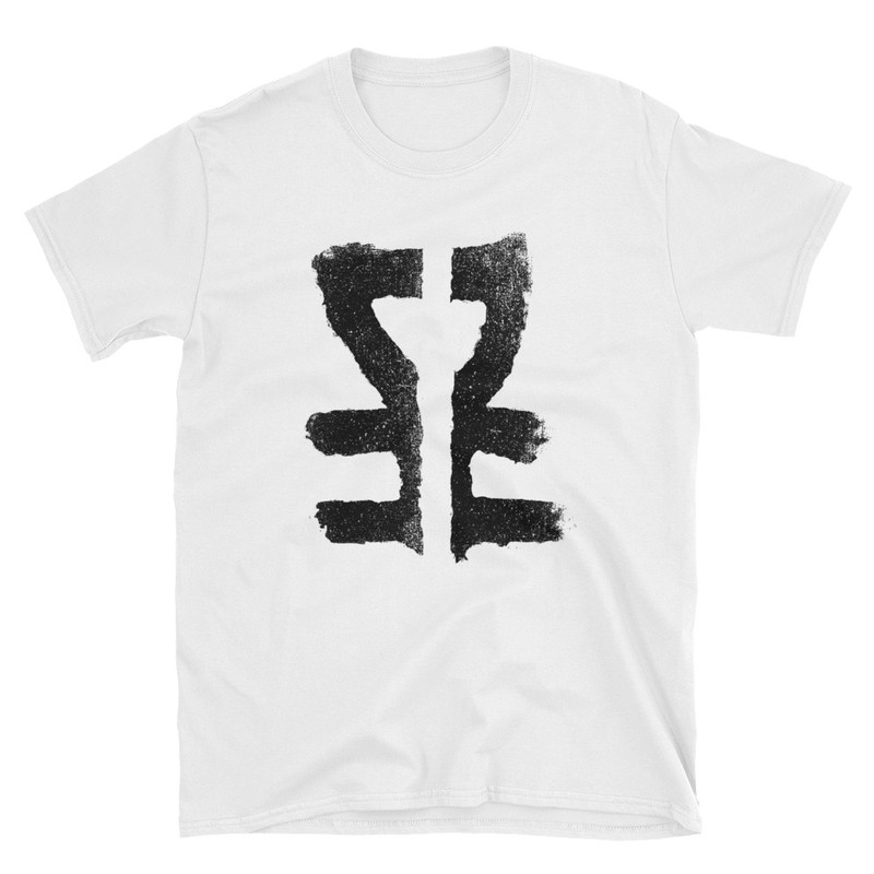 Logo - T-Shirt 33.jpg