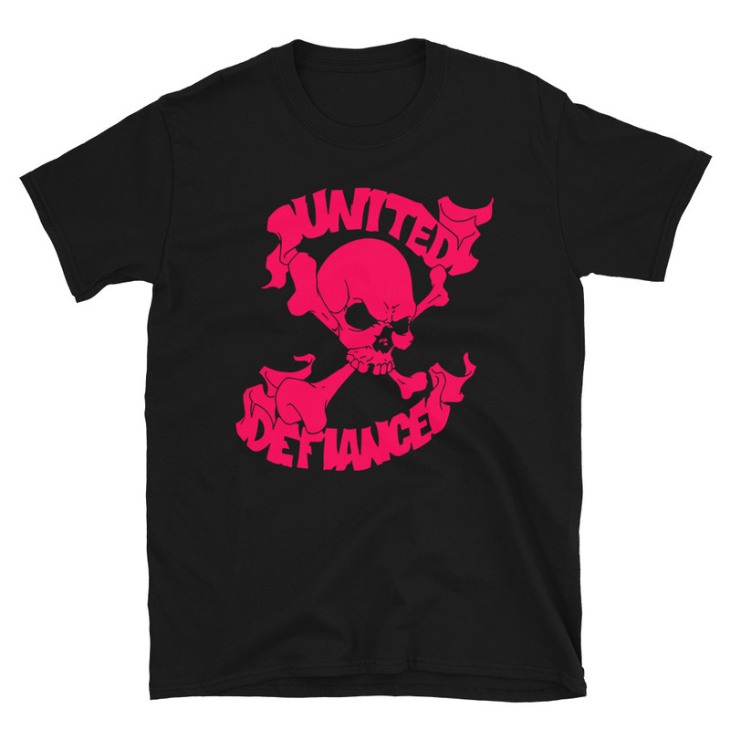 Skull & Crossbones Pink - T-Shirt.jpg