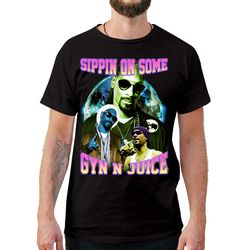 sippin on some gin n juice vintage style t-shirt