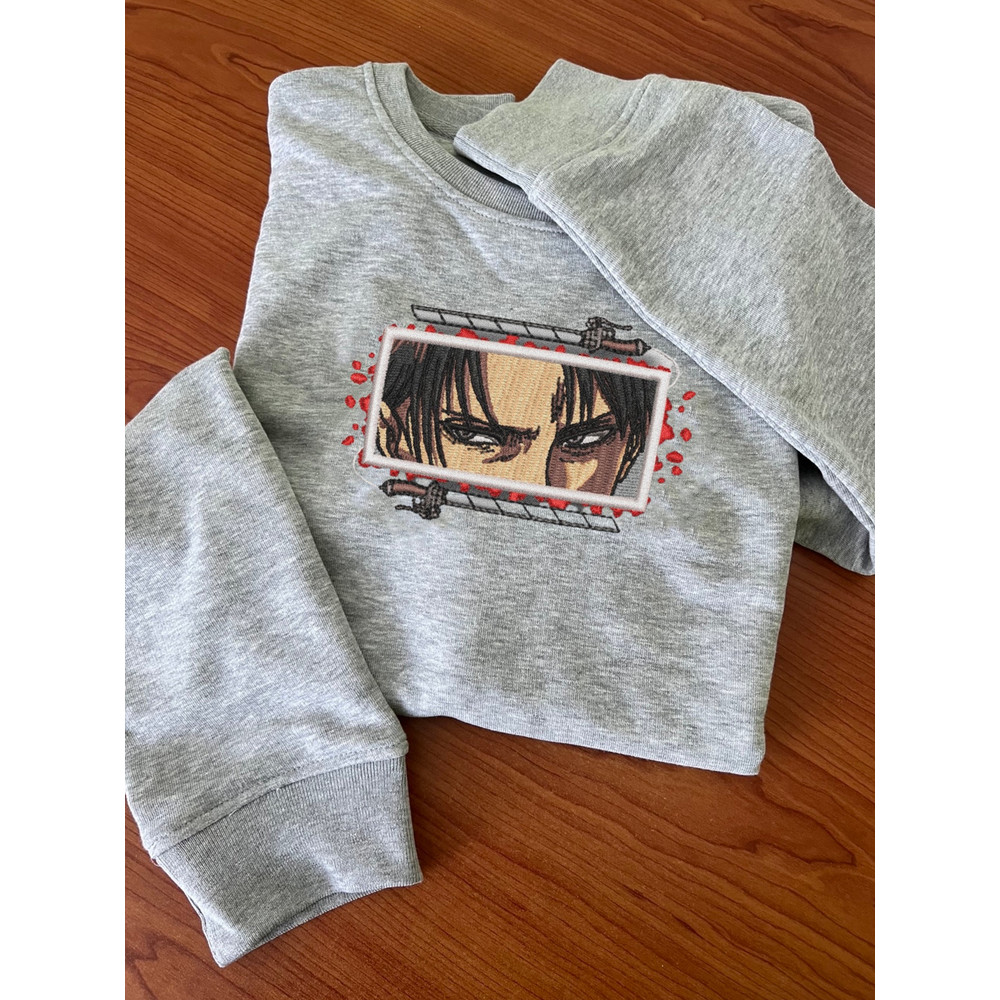 LEVI SWORDS FRAME ANIME Embroidered Sweat5.jpg