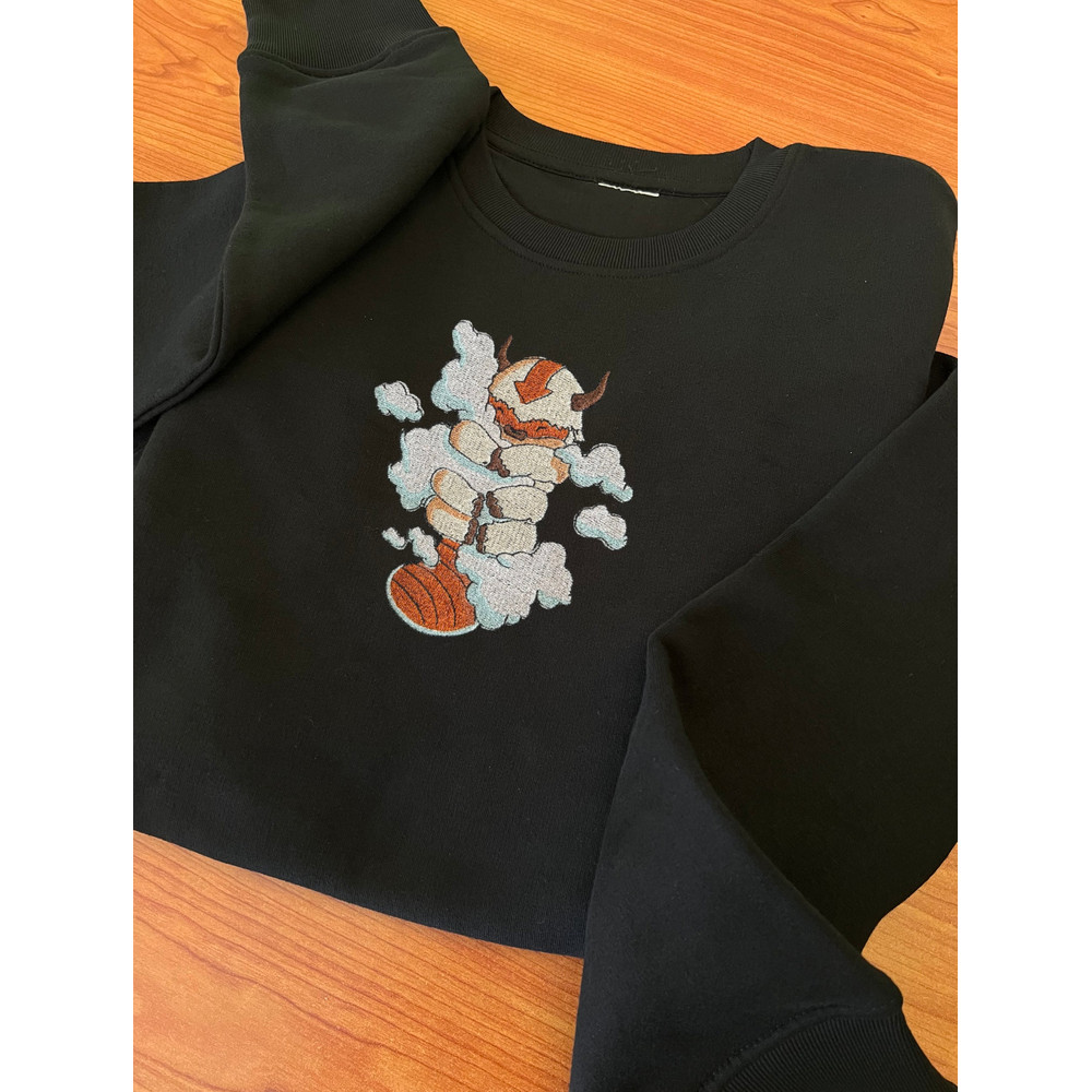 APPA ANIME Embroidered Sweat1.jpg