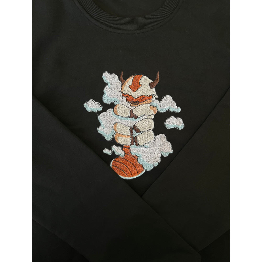 APPA ANIME Embroidered Sweat3.jpg