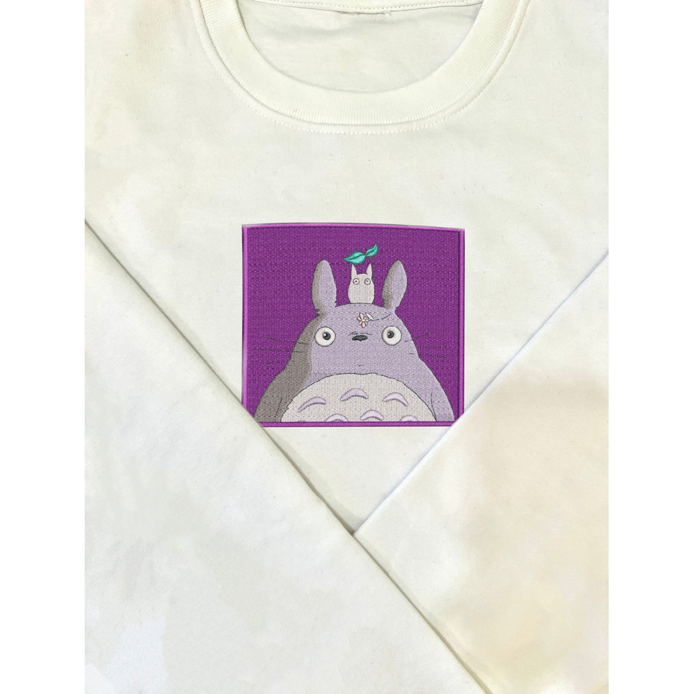 TOTORO FRAME ANIME Embroidered Sweat3.jpg