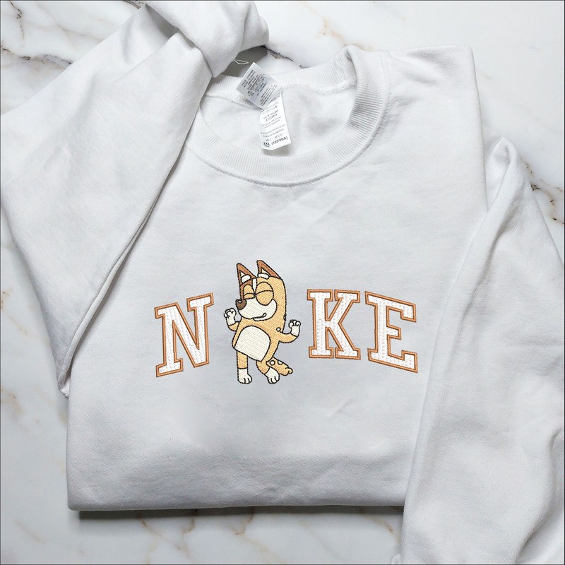 Bluey Bandit Chilli Couple Embroidered Sweatshirt03.jpg