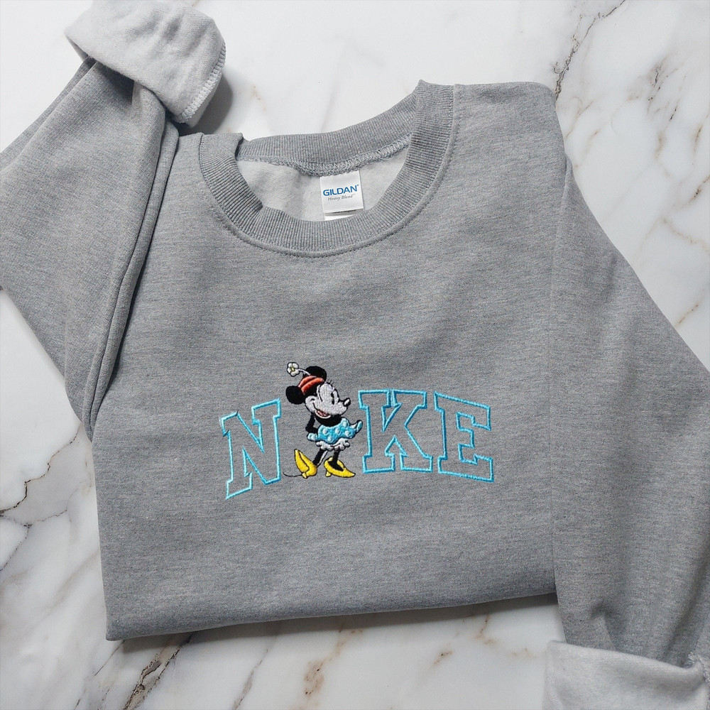 Nike Mickey X Minnie Couple Embroidered Sweatshirt4.jpg