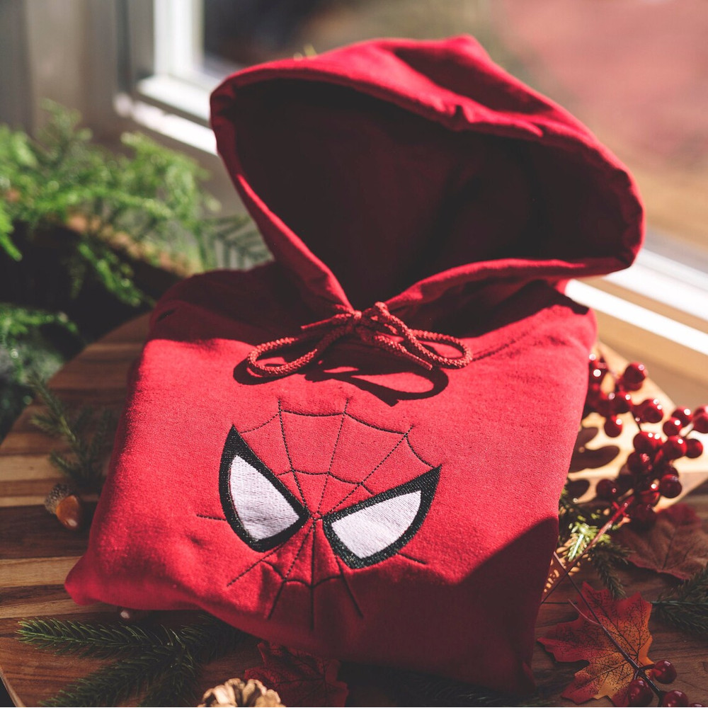 Marvel Spiderman Embroidered Sweatshirt Christmas Xmas.jpg