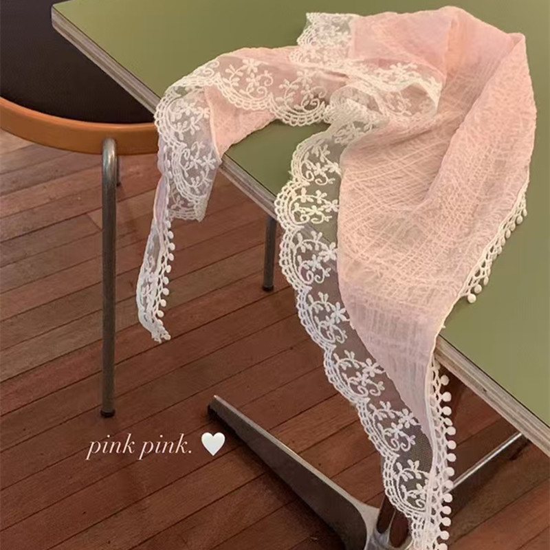 French Chic Alice White Lace Triangle Hair Wrap, Elegant Fashion Accessory for Women