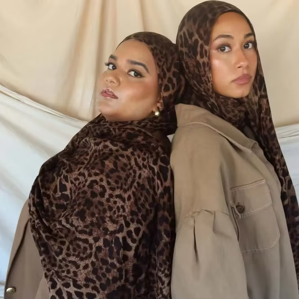Chiffon Leopard Print Hijab Scarf, Muslim Womens Fashion Shawl, Islamic Turban Headscarf for Ramadan & Daily Wear