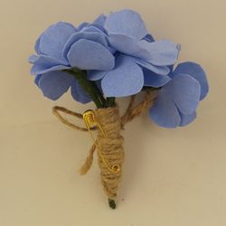 Handmade brooch on pin blue violets/ women's accessories and jewellery/ handmade gift/ gift for her/mother day gifts