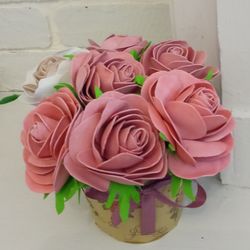 Bouguet artificial flowers/handmade roses in box/flowers art bouquet/gift for her/Valentine's Day/birthday gift/grandma
