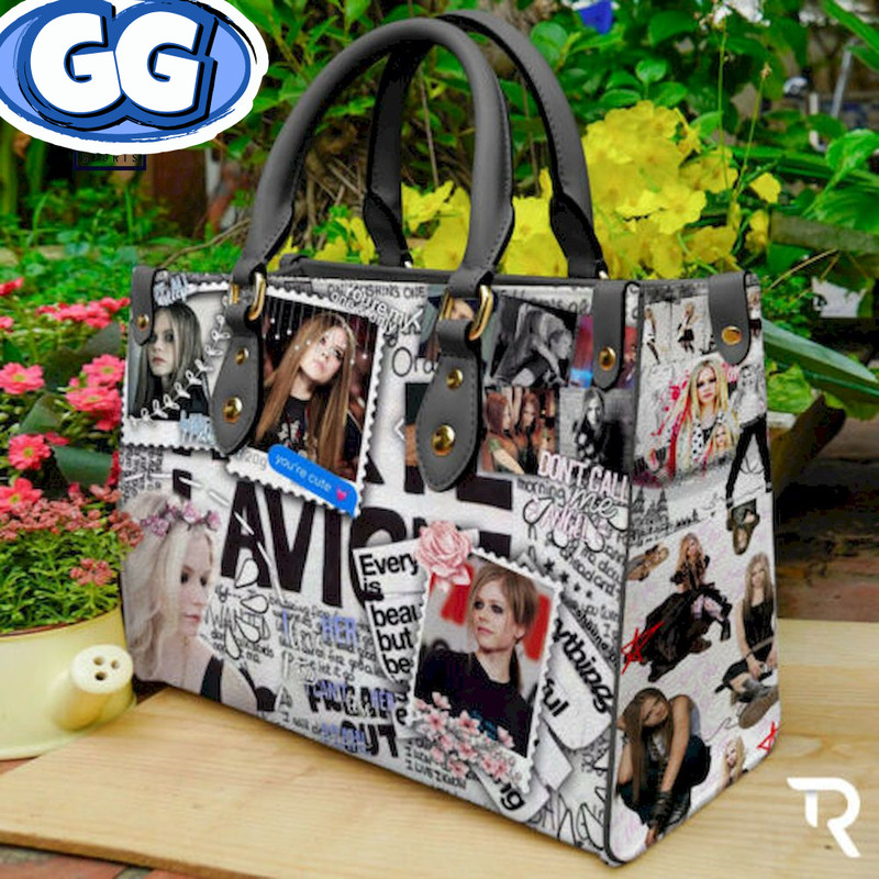 Avril Lavigne Leather Handbag New.jpg