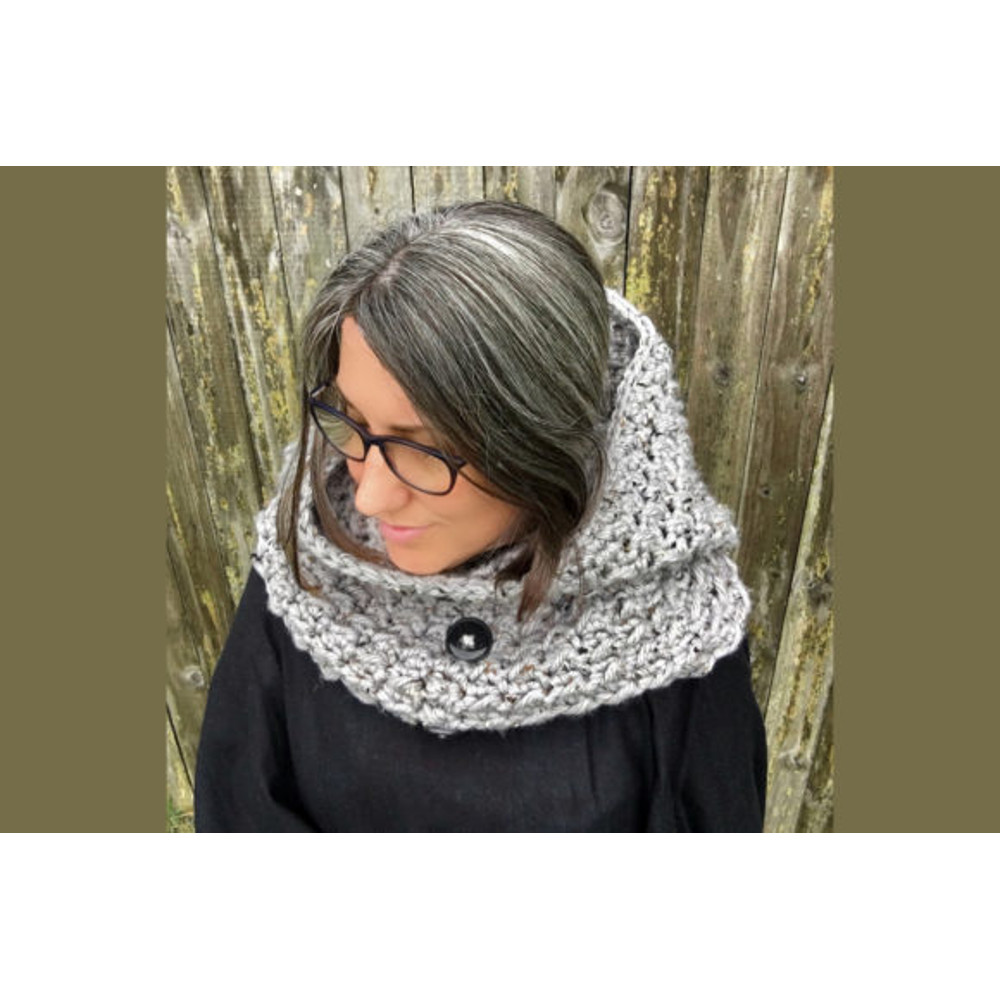 Dusk-Hooded-Cowl-Crochet-Pattern-Graphics-3803771-3-580x387.jpg