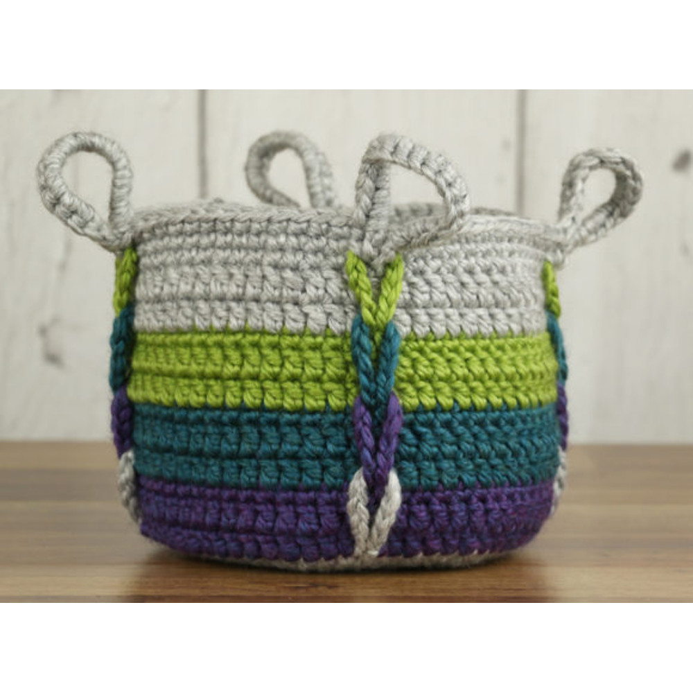 Entwined-Basket-Crochet-Pattern-Graphics-3803714-1-1-580x430.jpg