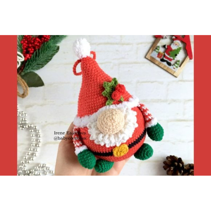 Santa-Gnome-for-Christmas-tree-decor-Graphics-84947332-1-1-580x387.jpg