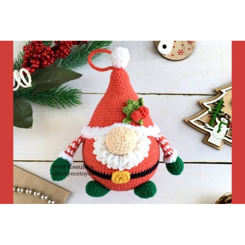 Santa-Gnome-for-Christmas-tree-decor-Graphics-84947332-2-580x387.jpg