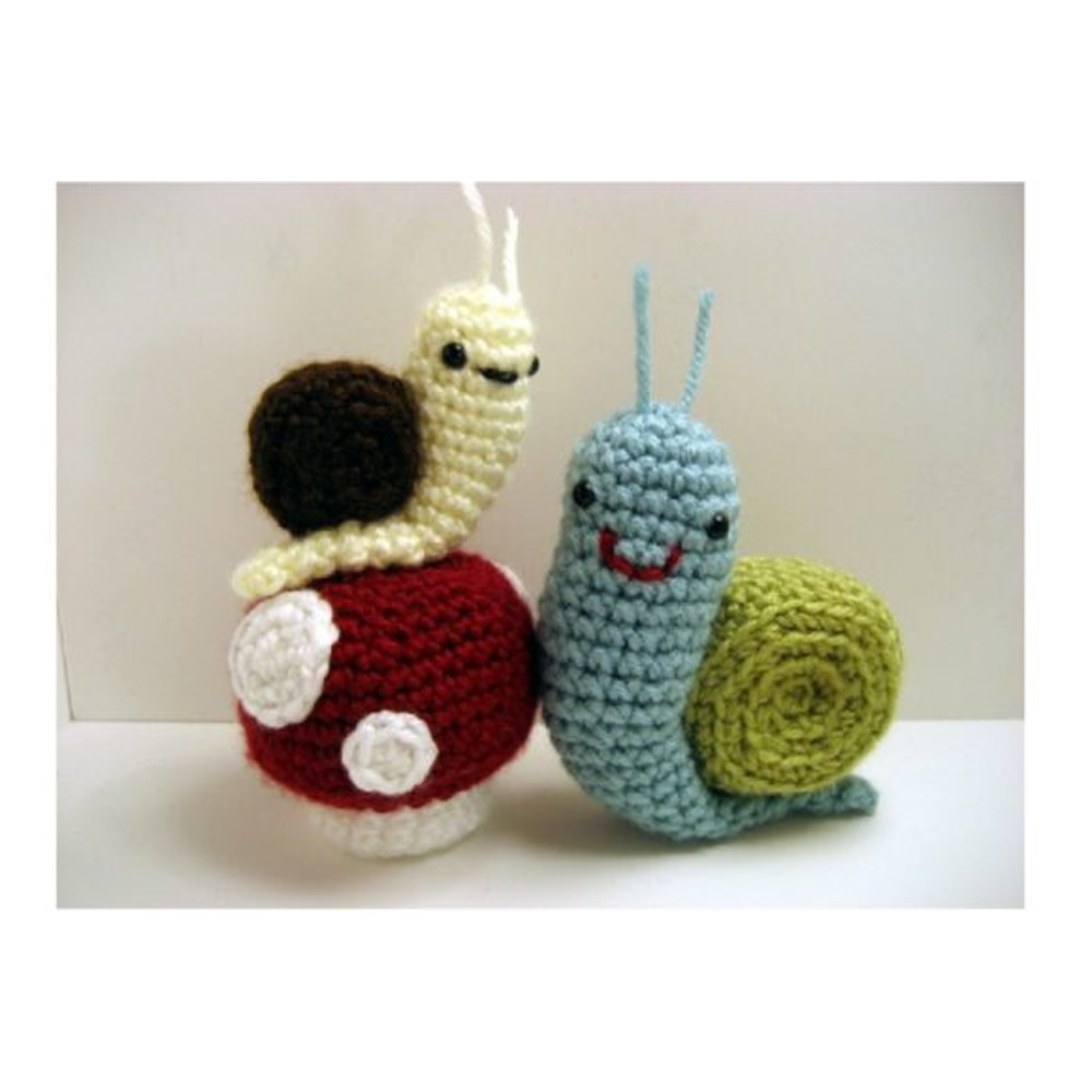 Crochet-Snails-and-Mushrooms-Pattern-Set-Graphics-4559401-1-1-580x388.jpg