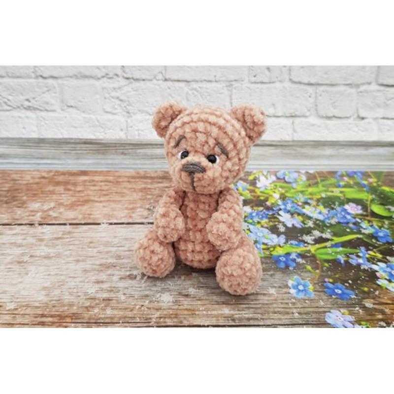 Teddy-bear-miniature-crochet-pattern-PDF-Graphics-89223351-3-580x387.jpg