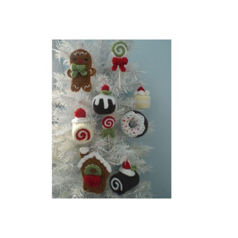 Christmas-Sweets-Ornament-Pattern-Set-Graphics-4618706-2-580x388.jpg