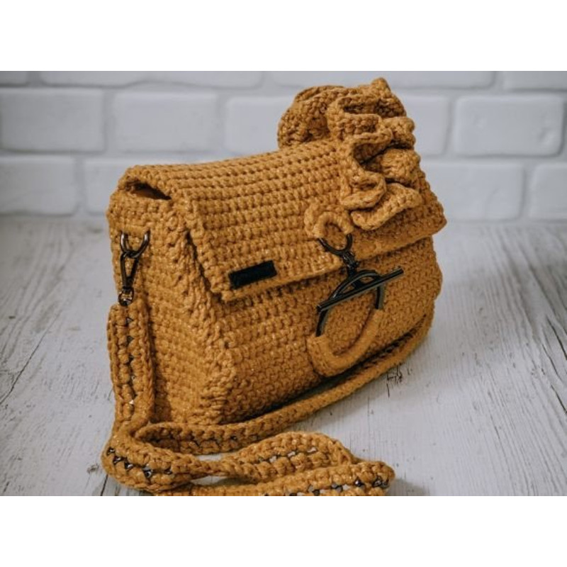 Crochet-pattern-bag-with-ruffles-PDF-Graphics-42784361-3-580x435.jpeg