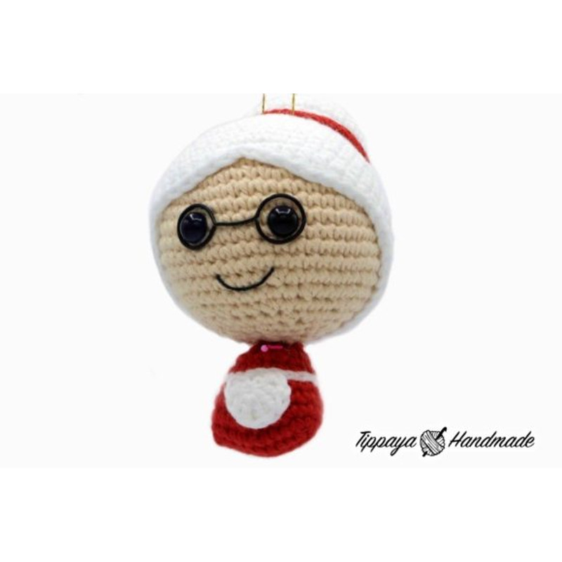 Christmas-Amigurumi-ornaments-Set-Graphics-30036532-4-580x387.jpg
