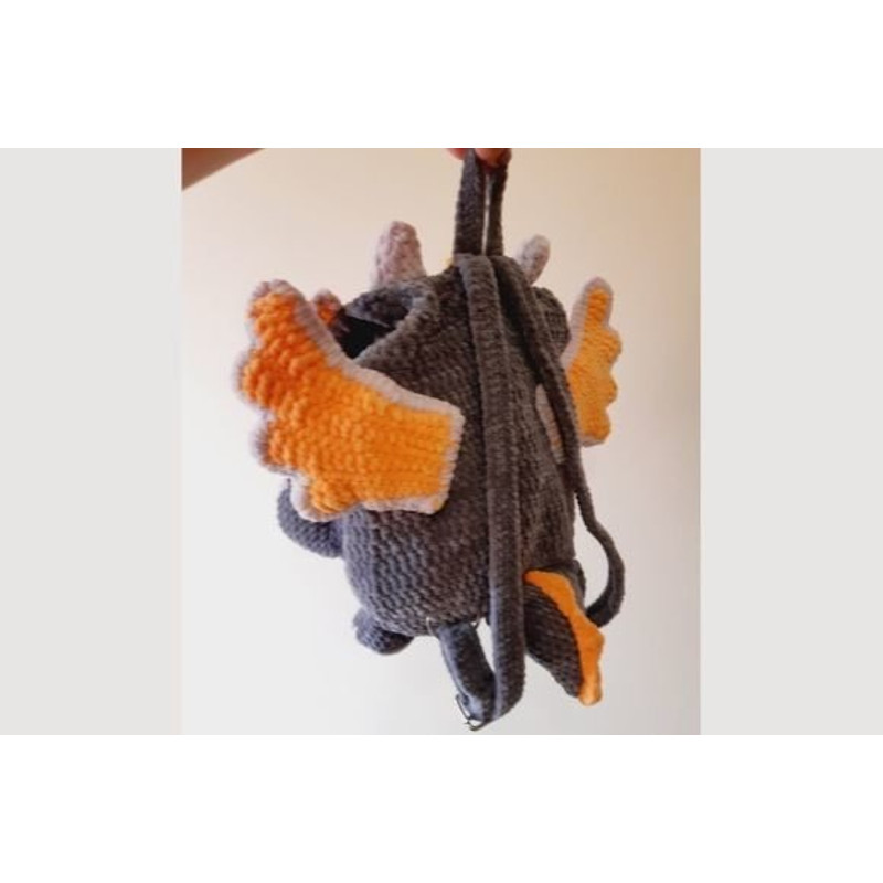 Crochet-pattern-dragon-baby-backpack-Graphics-67870578-6-580x386.jpeg