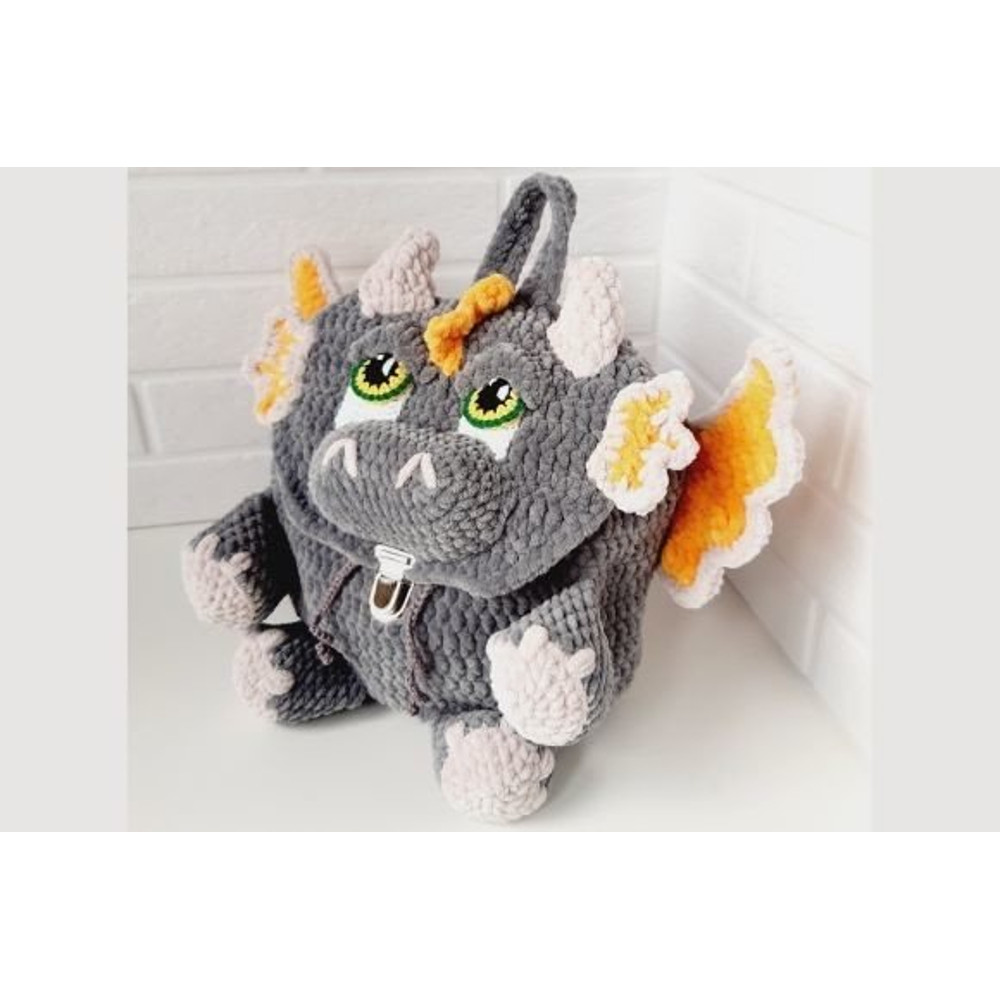 Crochet-pattern-dragon-baby-backpack-Graphics-67870578-1-1-580x386.jpeg