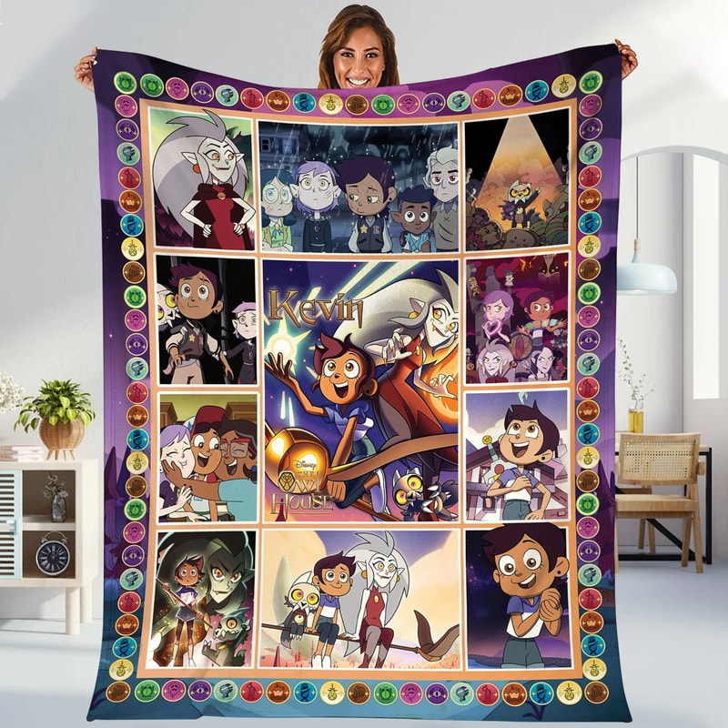 Personalized The Owl House Fleece Blanket Luz Noceda Blanket Hexside School Of Magic And Demonics Throw Blanket for Bed Couch Sofa.jpg