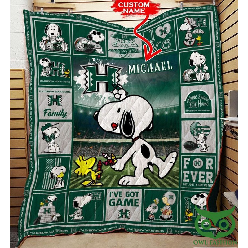 Custom Name Hawaii Rainbow Warriors Snoopy Quilt Blanket NCAA.jpg