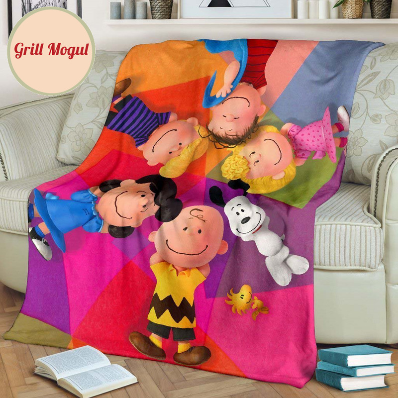 Snoopy Friends Fleece Blanket Gift Idea.jpg