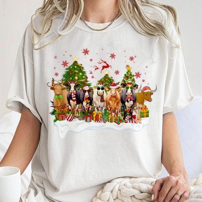 Cute Cow Christmas shirt, Christmas Gift, Cow Lover Shirt, Christmas Cow Shirt, Animals Farm Gift Unisex T Shirt Sweatshirt Hoodie.jpg