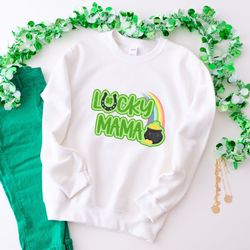 lucky mama shirt, mom st patricks day crewneck, shamrock sweatshirt,st patricks day sweatshirt,luckiest mommy, clover cr