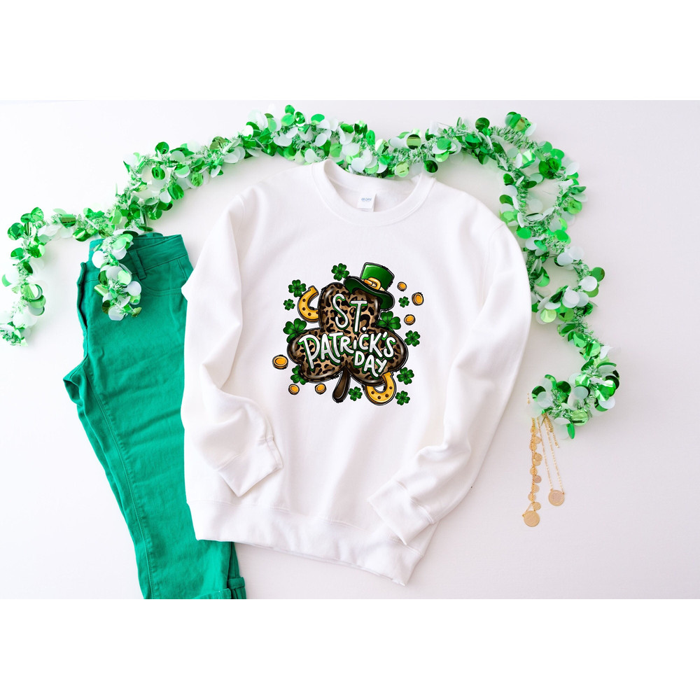 St Patricks Day Leopard Shamrock Shirt, Womens St Patricks Day Outfit, Shamrock Shirt, Cute St Patricks Shirt, St Pattys Day, Teacher Shirt.jpg