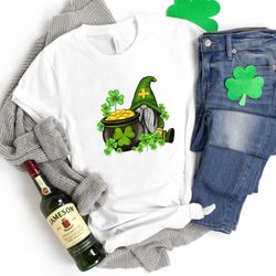 st patricks gnome shirt, st patricks day shirt, pot of gold gnome tee, cute irish shirt, womans st patricks shirt, lucky