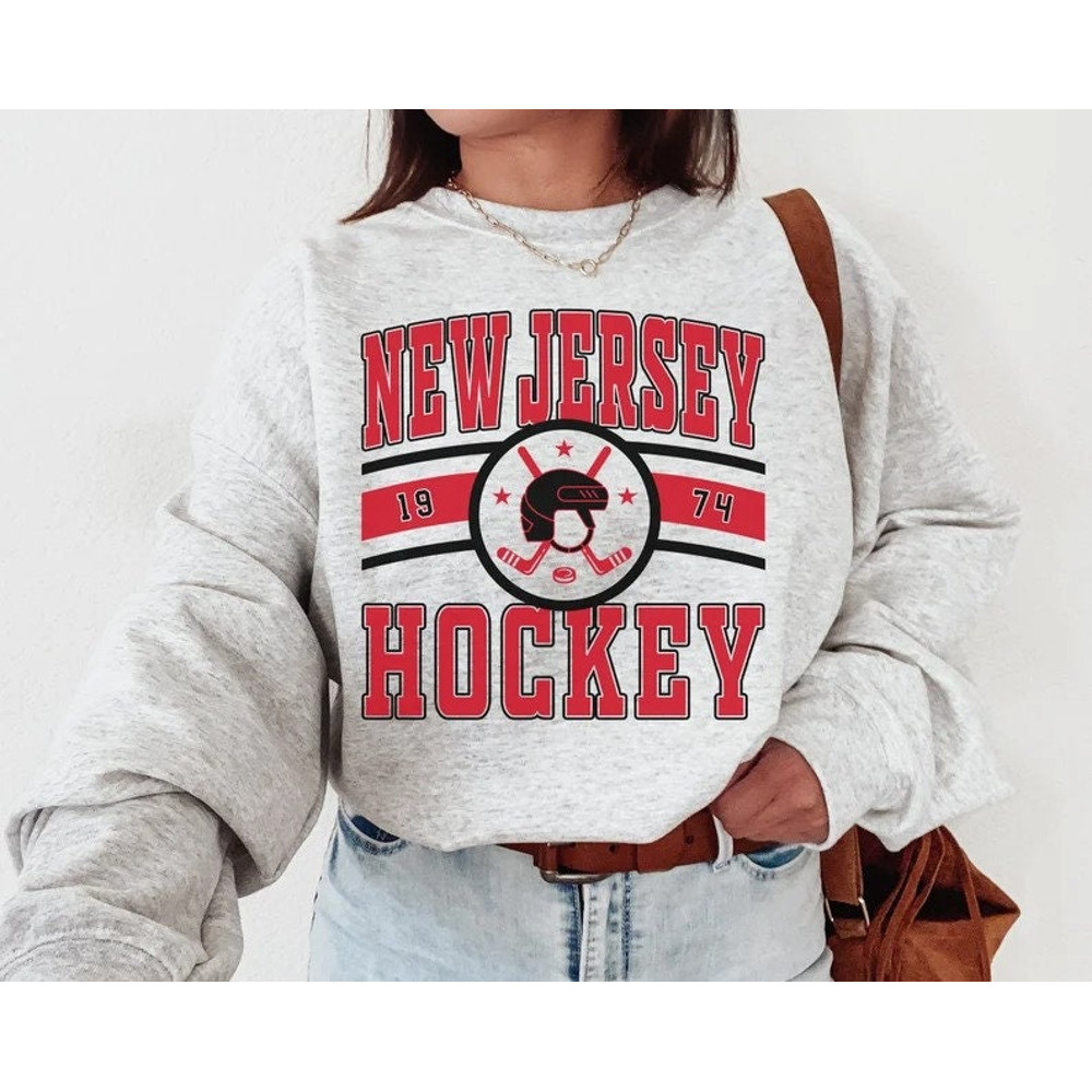 Vintage New Jersey Devils Ice Hockey Sweatshirt.jpg