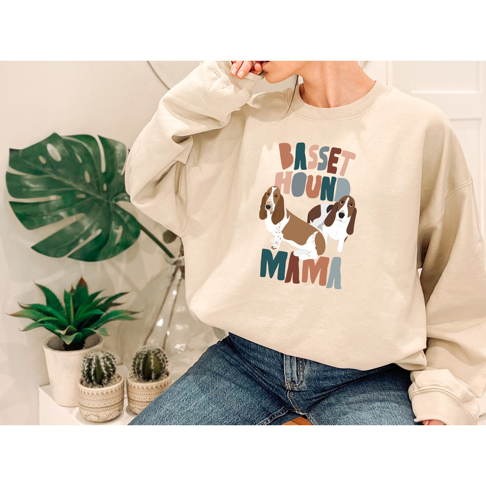 Basset Hound Mama Shirt, Basset Hound shirt, Basset Hound Mom, Basset Hound dog Gifts, Basset Hound Tee, Dog Mama Gifts.jpg
