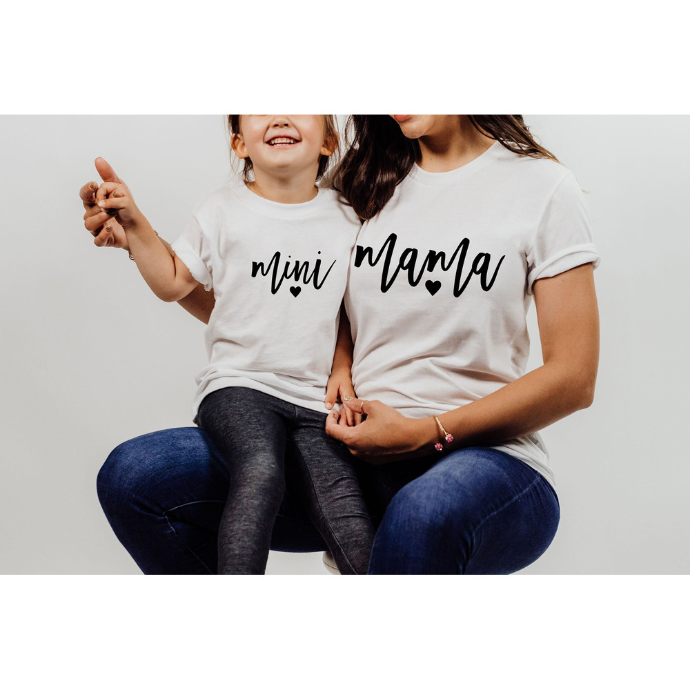 Mama Floral Shirt for Mothers Day Gift, Floral Mom Shirt, Mommy T-shirt, Flower Mama T-shirt, Gift for Mom, Happy Mothers Day Shirt, Mama.jpg