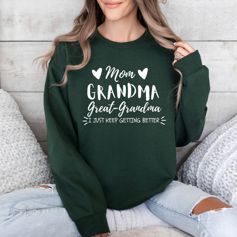 Mom Grandma Great-Grandma Sweatshirt, Pregnancy Announcement, Baby Reveal To Family, Mother's Day Gift, Gift For Great-Grandma.jpg