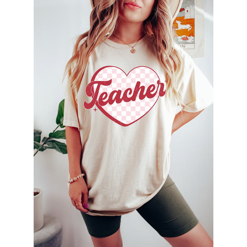 Comfort Colors® Teacher Heart Shirt, Cute Teacher Shirt, Teacher Appreciation, Back to School Shirt, Elementary School Teacher, New Teacher.jpg