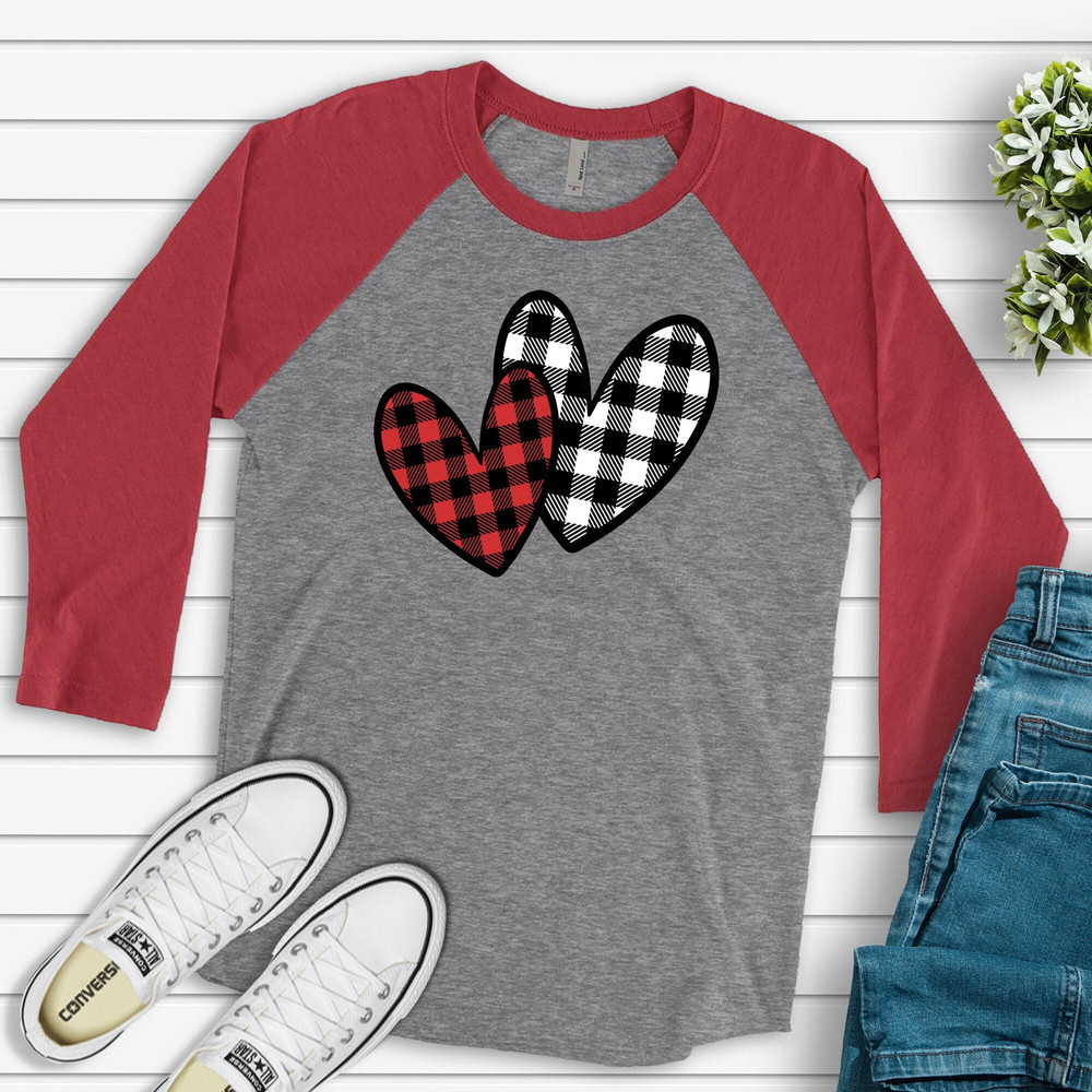 Valentine's Day Raglan, Cute Red And Black Buffalo Plaid Hearts Valentine Design on premium Raglan 34 sleeve shirt, plus size, 2X, 3X.jpg